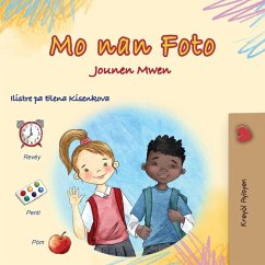 Words in Pictures - My Day (Haitian Creole Children's Book) Words in Pictures - My Day (Haitian Creole Children's Book)