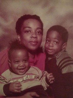Cover Beyond the Mirror: Reflection of my mother and Me (eBook, ePUB)