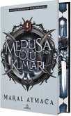 Medusanin Ölü Kumlari 4 Ciltli, Yan Boyamali Medusanin Ölü Kumlari 4 Ciltli, Yan Boyamali
