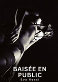 Baisée en Public