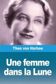 Une femme dans la Lune