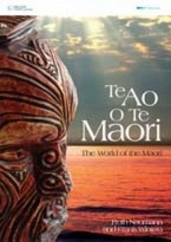 Cover Te Ao O Te Maori: The World of the Maori