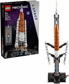 Cover LEGO® Technic 42221 NASA Artemis SLS-Schwerlastrakete
