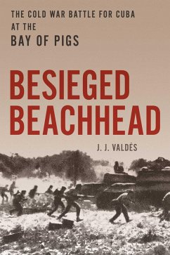 Besieged Beachhead (eBook, ePUB) - Valdés, J. J.