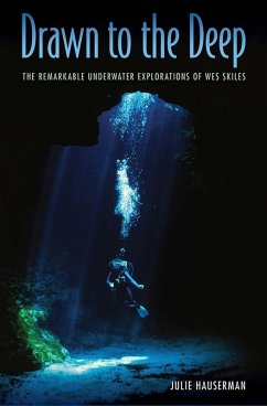 Drawn to the Deep (eBook, ePUB) - Hauserman, Julie