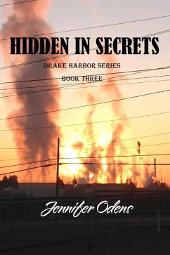 Cover Hidden in Secrets (Drake Harbor Series, #3) (eBook, ePUB)