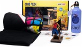 Netflix Chill Kit One Piece (Decke, Thermosflasche, Figur, Stickerheft), Geschenkset