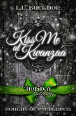 Kiss Me At Kwanzaa (eBook, ePUB)