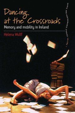 Dancing At the Crossroads (eBook, ePUB) - Wulff, Helena