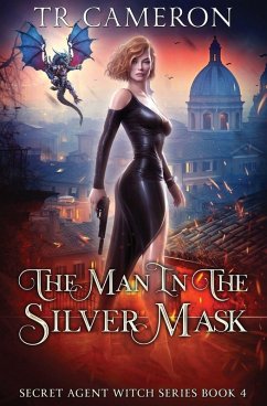The Man In The Silver Mask - Cameron, T. R.; Carr, Martha