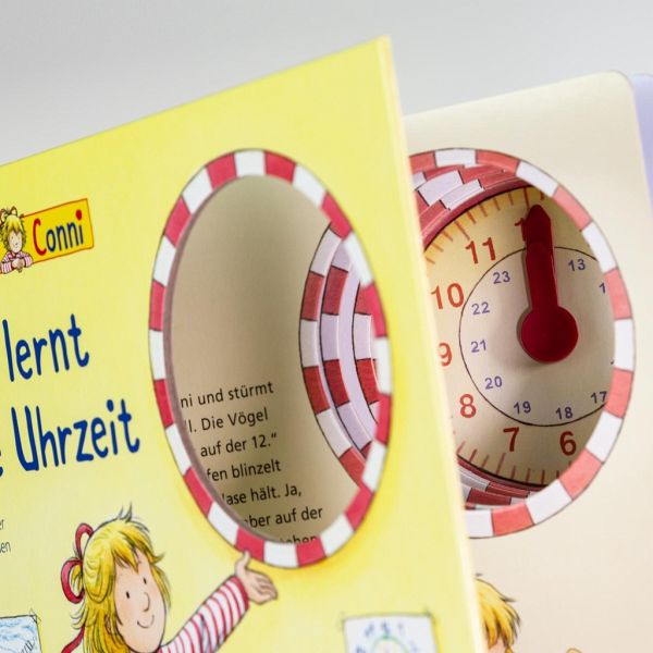 Conni-Bilderbücher: Conni lernt die Uhrzeit von Liane Schneider portofrei  bei bücher.de bestellen